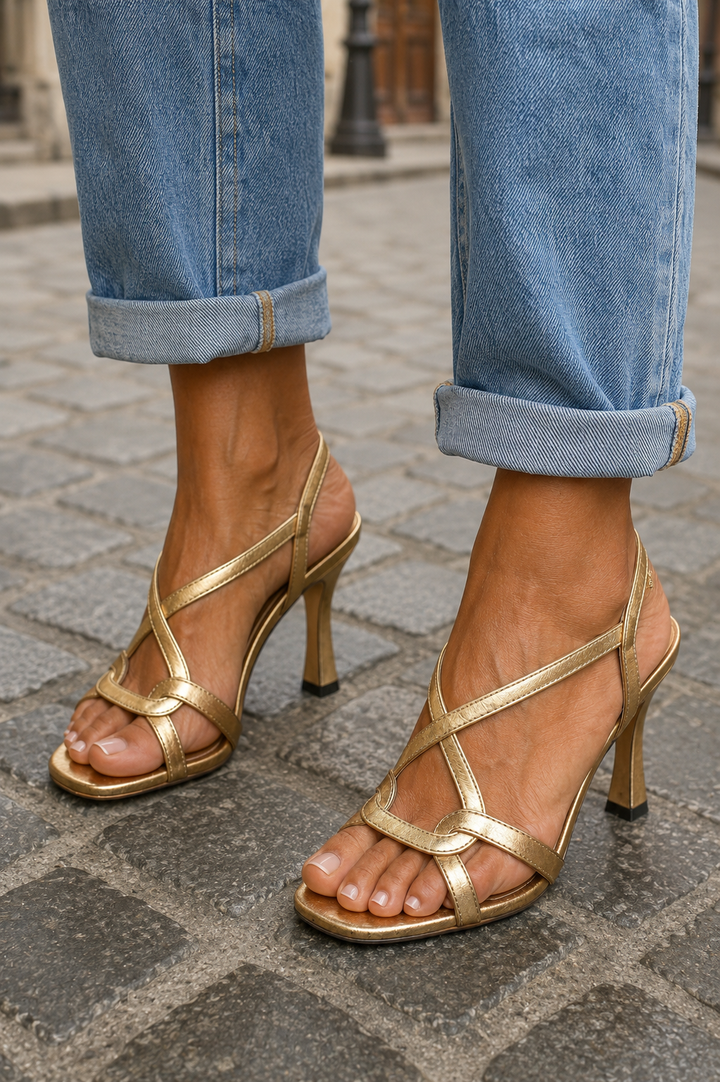 Cassie™ | Sandales Dorées Élégantes