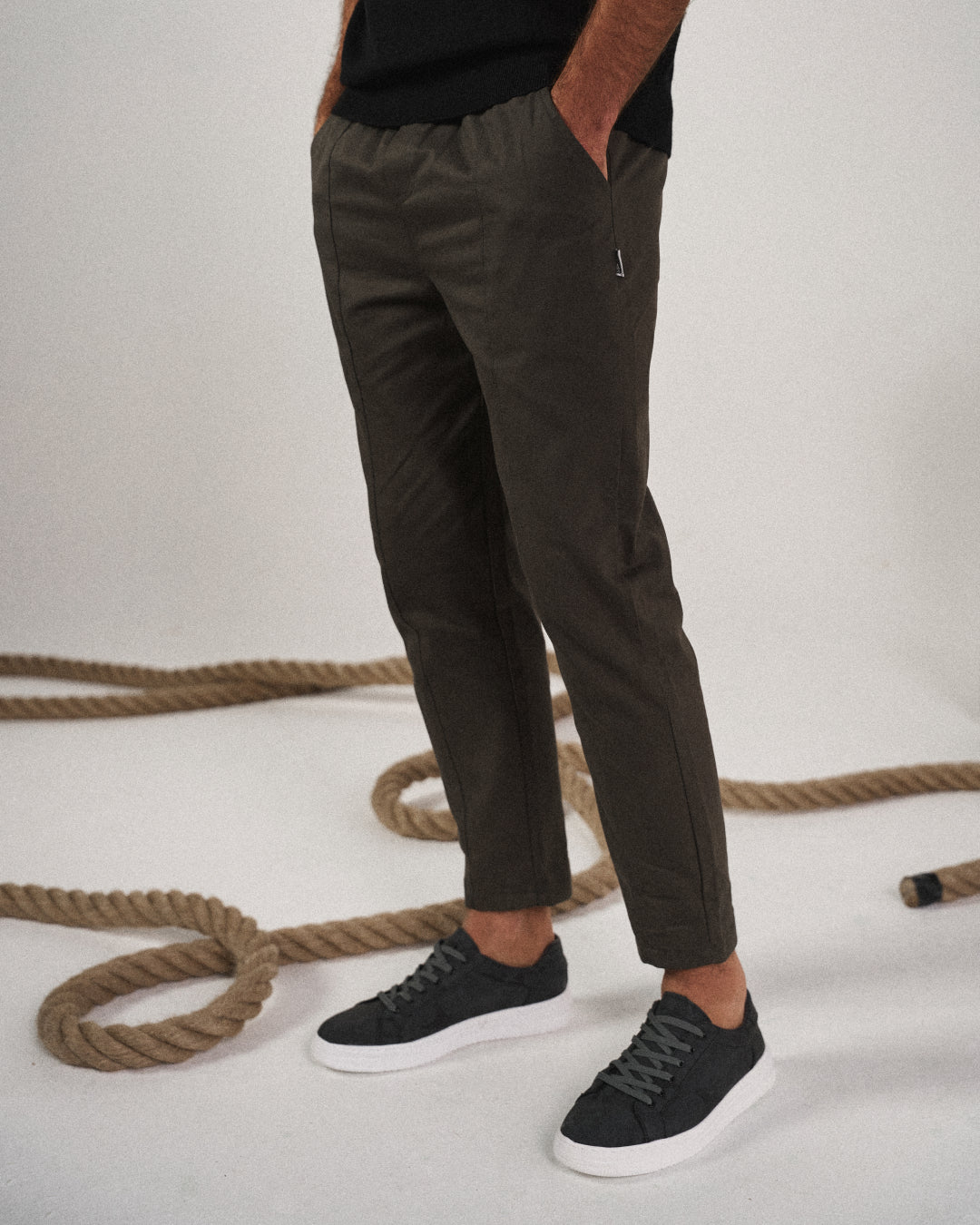 DELACROIX | POUR LES PANTALONS DE JOGGING FUSELÉS
