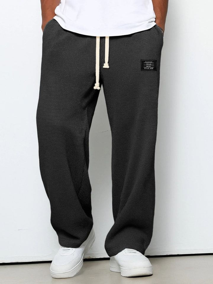 DELACROIX | PANTALONS POUR HOMMES À COUPE CONFORTABLE