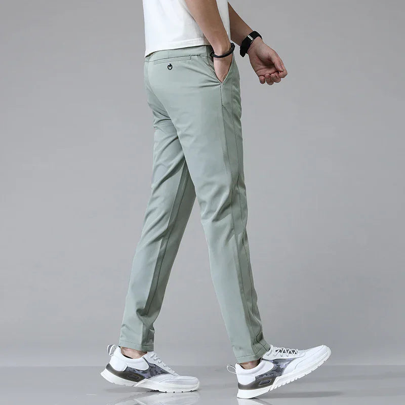 DELACROIX | PANTALON SLIMFIT ULTRA LÉGER POUR L'ÉTÉ ET LE SPORT