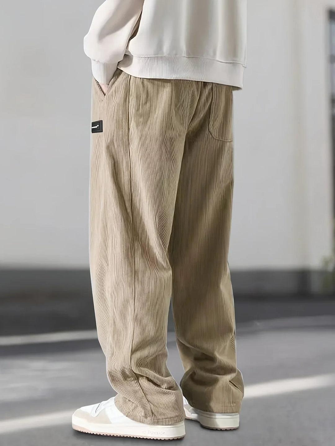 DELACROIX | PANTALON EN VELOURS CÔTELÉ