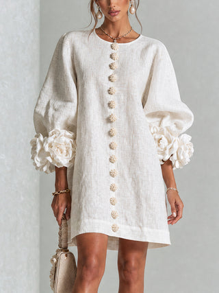 Amara | Robe Mini Élégante à Boutons Floraux